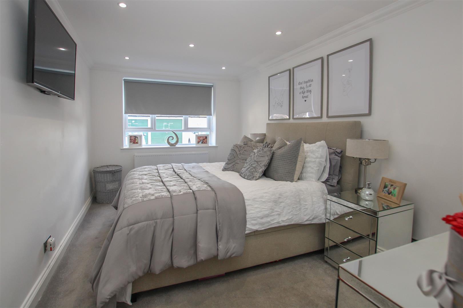 Crow Green Road, Pilgrims Hatch, Brentwood Keith Ashton